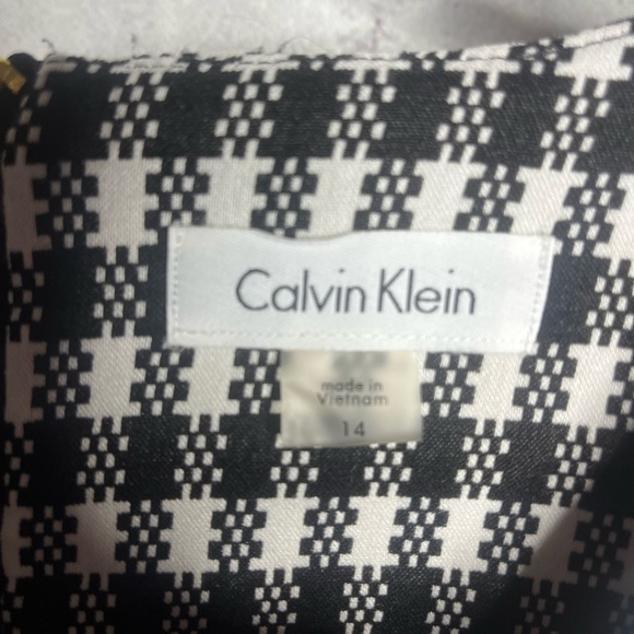 Size 14 Calvin Klein black and white sleeveless plaid dress - Picture 4 of 6